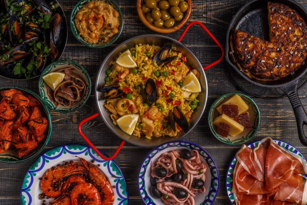 Read more about the article Spanish Food Words and Phrases: An Easy Learning Guide